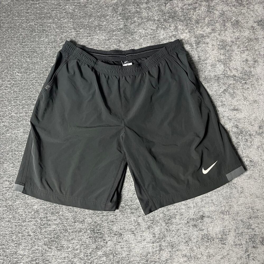 Nike Men's Black and Grey Shorts